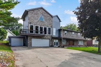 Beautiful 3-Story Home in a Gated Resort-Style Community! This - photo 1