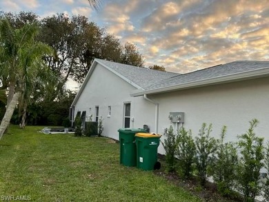 Beautifully fully renovated and move-in ready, this stunning - photo 22