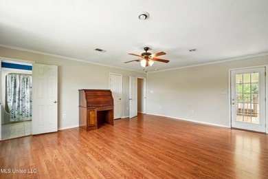 Your river retreat is ready for you, just in time for summer! - photo 26