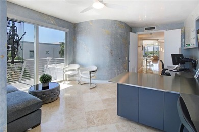 One of a kind multi-level penthouse with deeded ocean access - photo 27