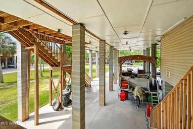 Your river retreat is ready for you, just in time for summer! - photo 36