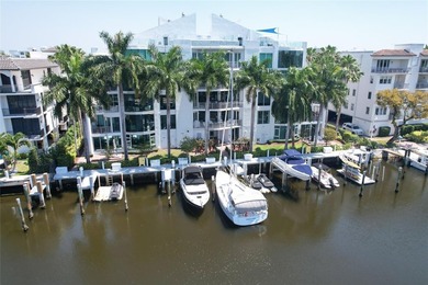 One of a kind multi-level penthouse with deeded ocean access - photo 42