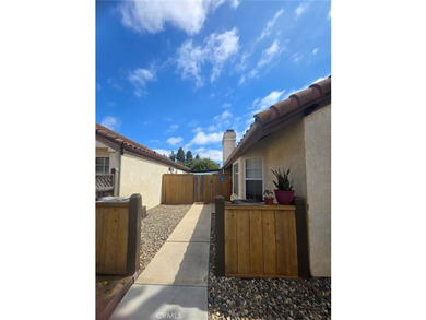 634 Gingko Ct - photo 2