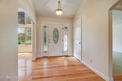 Come and view this Lake Tansi Treasure. Over 2,000 SF on Hole #9 - photo 5