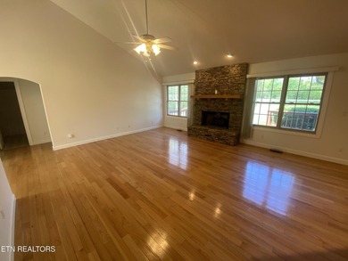 Come and view this Lake Tansi Treasure. Over 2,000 SF on Hole #9 - photo 10