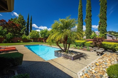 Spanning over 2,900 square feet this custom home delivers three - photo 10