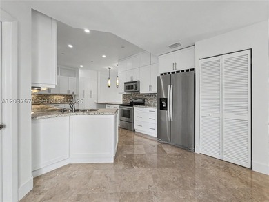 Welcome to this beautifully maintained 4-bedroom, 3-bathroom - photo 3