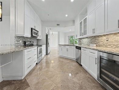 Welcome to this beautifully maintained 4-bedroom, 3-bathroom - photo 5
