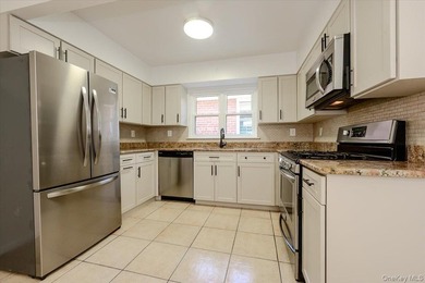 Welcome to 1183 Neill Avenue, a completely updated all-brick and - photo 11