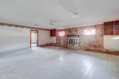 PROPERTY SOLD AS-IS - CASH or CONVENTIONAL ONLY. This FIXER - photo 16