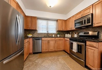 Welcome to 1183 Neill Avenue, a completely updated all-brick and - photo 22
