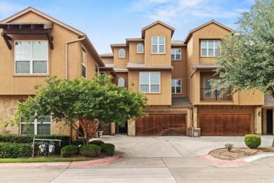 Lake Townhome/Townhouse For Sale in Grand Prairie, Texas