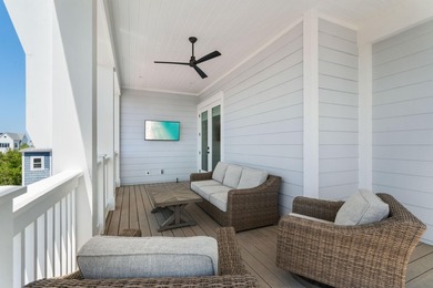 Elegantly appointed and recently built custom Gulf View home on - photo 43
