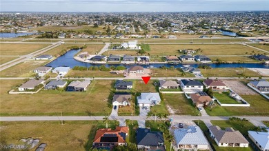Beautiful NW Cape Coral property cleared and ready for your - photo 3