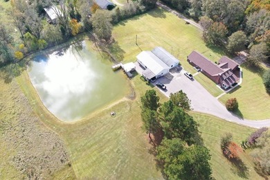 Tucked away in a quiet, private setting, this move-in-ready home - photo 3