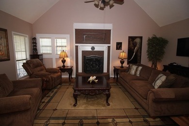 Tucked away in a quiet, private setting, this move-in-ready home - photo 5