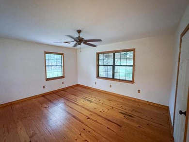 Located near Lake O the Pines and minutes from Bullfrog Marina - photo 12