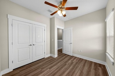 This Horizon floor plan end unit offers 3 bedrooms, 2.5 baths - photo 15