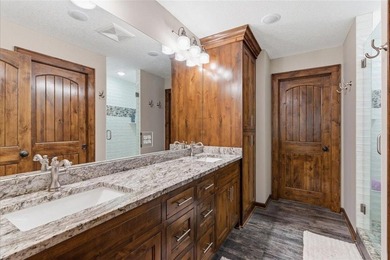 Nestled on the shores of Lake Ossawinnamakee, this stunning - photo 17