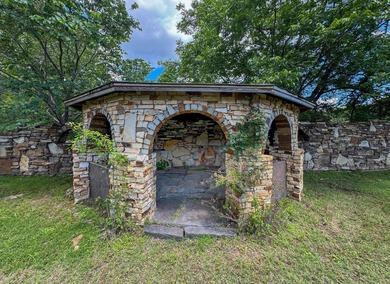 Located near Lake O the Pines and minutes from Bullfrog Marina - photo 26