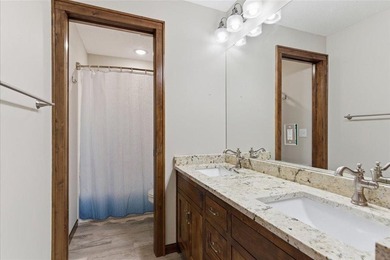 Nestled on the shores of Lake Ossawinnamakee, this stunning - photo 30