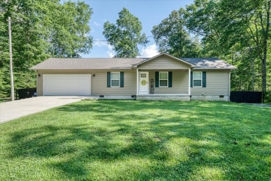 Lake Home For Sale in Crossville, Tennessee