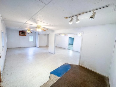 Located near Lake O the Pines and minutes from Bullfrog Marina - photo 33