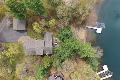 Nestled on the shores of Lake Ossawinnamakee, this stunning - photo 38