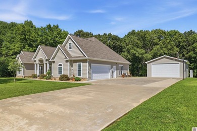 Welcome to the beautiful Western Shores waterfront community - photo 3