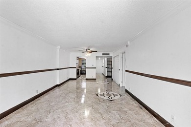 Step into comfort with this charming first-floor 2 bedroom, 2 - photo 5