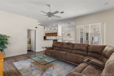 Well maintained, fully furnished golf course pool home located - photo 19