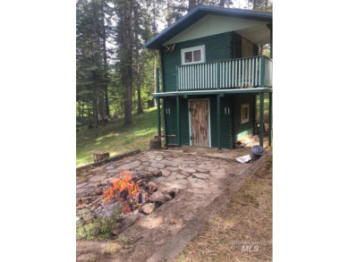 Lake Lot For Sale in Saint Maries, Idaho