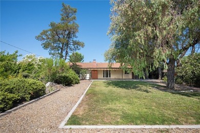 Nestled in one of Paso Robles' most sought-after neighborhoods - photo 22