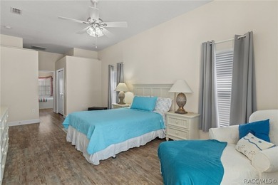 Well maintained, fully furnished golf course pool home located - photo 29