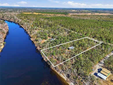 Suwannee River Home For Sale in Live Oak Florida