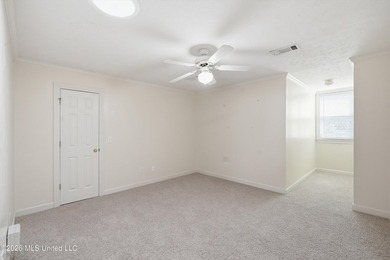This one is a cream puff and a must see. 614 Kinsington has 5 - photo 38