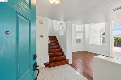 Welcome to 154 Camino Del Sol, located in the sought-after Vista - photo 2