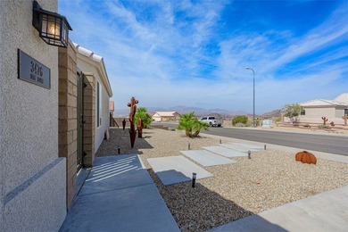 Turn-Key Home with RV plus 2 car Garage, Casita & Stunning - photo 5