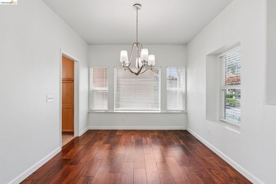 Welcome to 154 Camino Del Sol, located in the sought-after Vista - photo 8