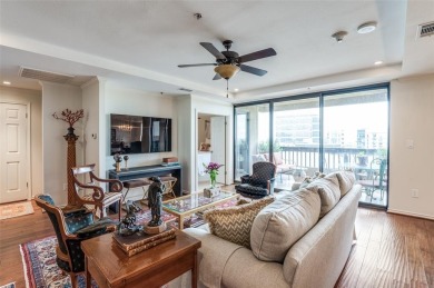 Beautiful condominium with downtown views and HPISD schools!