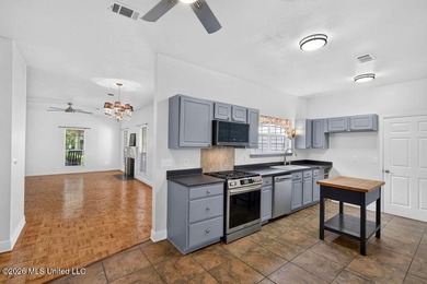 Located along one of Pecan Park's most lightly traveled streets - photo 12