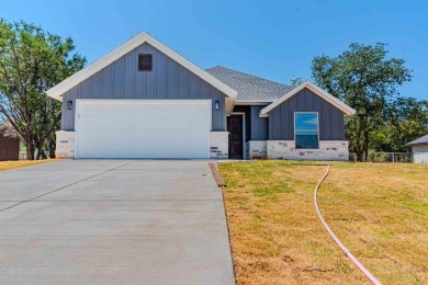 Lake Home For Sale in Granbury, Texas