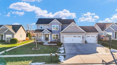 (private lake, pond, creek) Home For Sale in Savoy Illinois