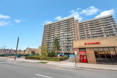 Welcome to your top floor newly renovated 2 bed condo in Village - photo 27