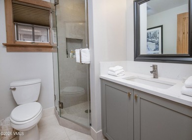 Fully remodeled and ready for your family to enjoy all that - photo 32