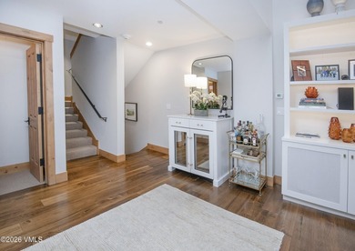 Fully remodeled and ready for your family to enjoy all that - photo 34