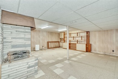 Welcome to your own private oasis at 296 Kirk Rd in Greece. This - photo 37