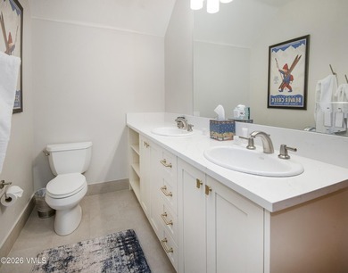 Fully remodeled and ready for your family to enjoy all that - photo 37