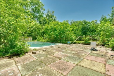 Welcome to your own private oasis at 296 Kirk Rd in Greece. This - photo 44