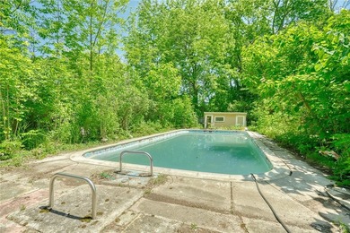Welcome to your own private oasis at 296 Kirk Rd in Greece. This - photo 45